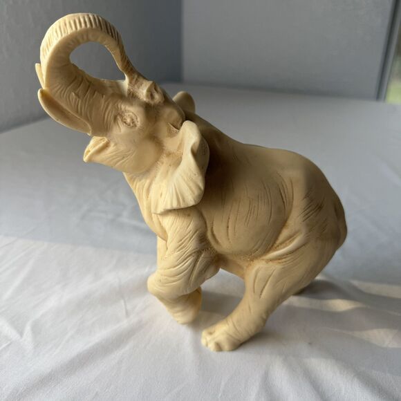 Hand Carved Solid Stone Elephant Wild Africa Jungle Animal Figure 8”x8” Detailed - Picture 1 of 9